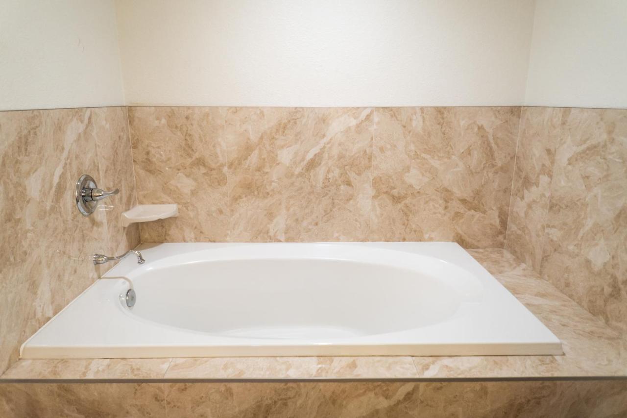 Maywood Inn المظهر الخارجي الصورة